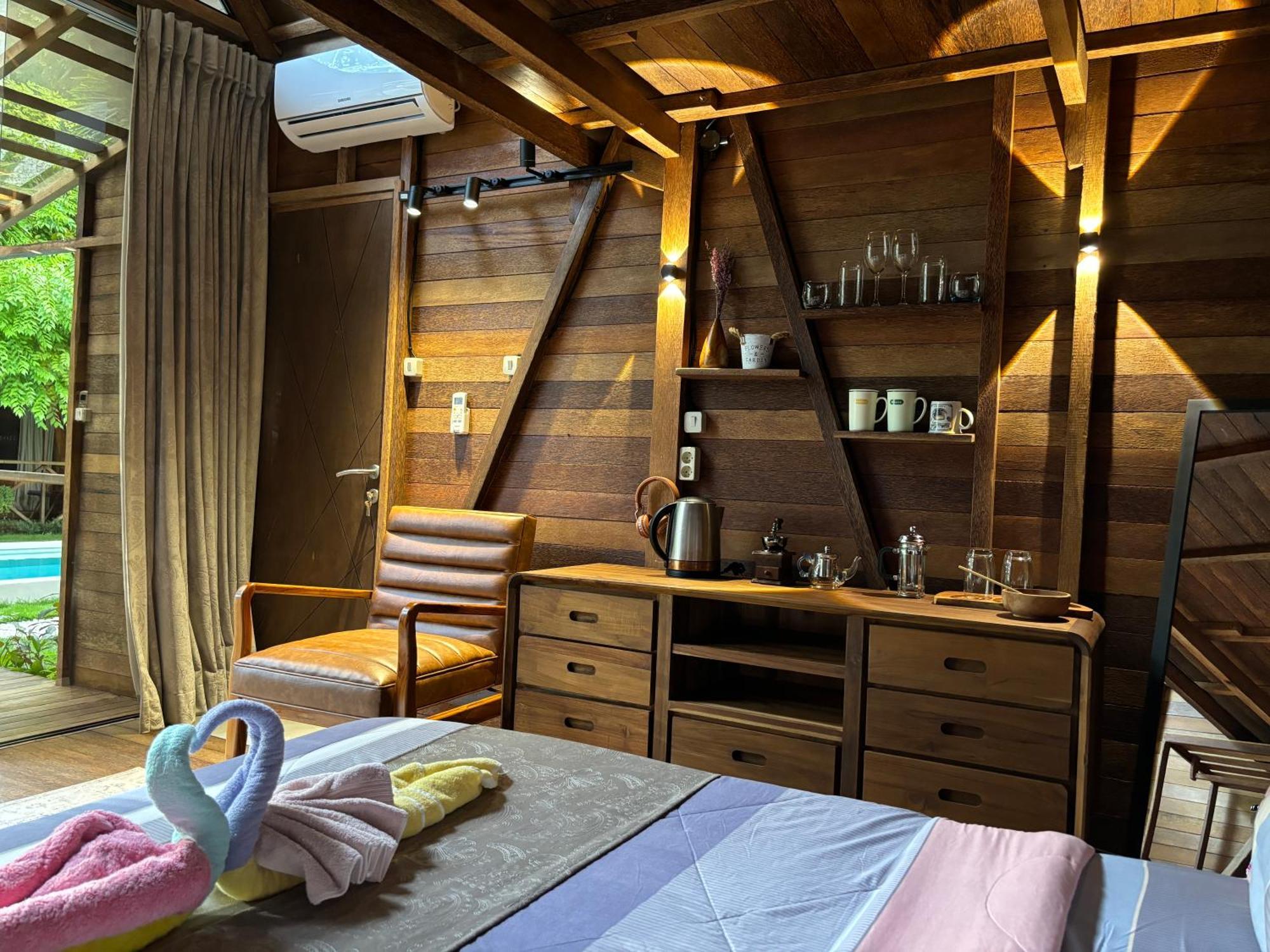Bali Cozy Bungalows, Nusa Dua Benoa Exterior photo